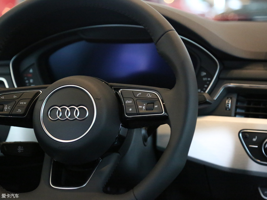 2017WA5 Sportback 45 TFSI \