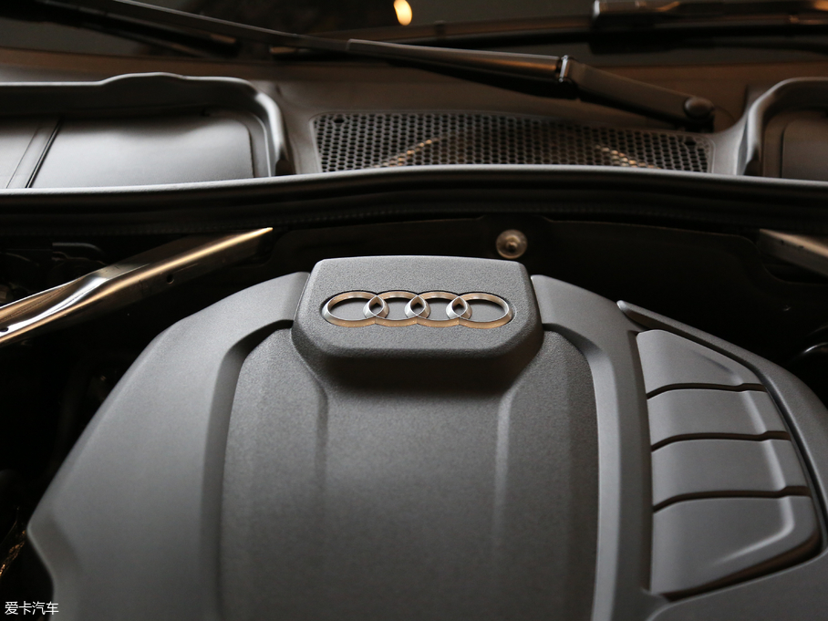 2017WA5 Sportback 45 TFSI \