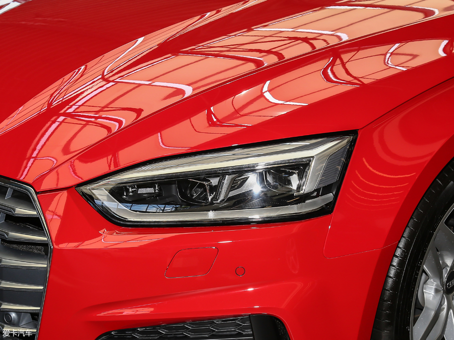 2017WA5 Sportback 45 TFSI r