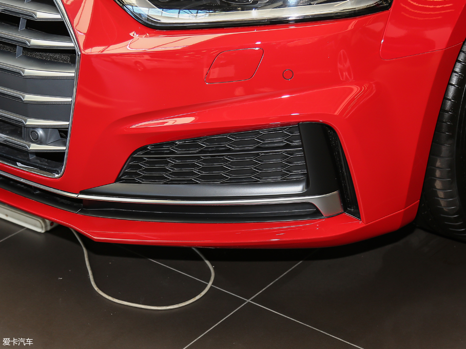 2017?yun)WA5 Sportback 45 TFSI r(sh)