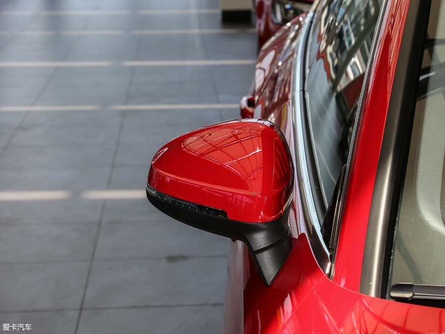 2017WA5 Sportback 45 TFSI r