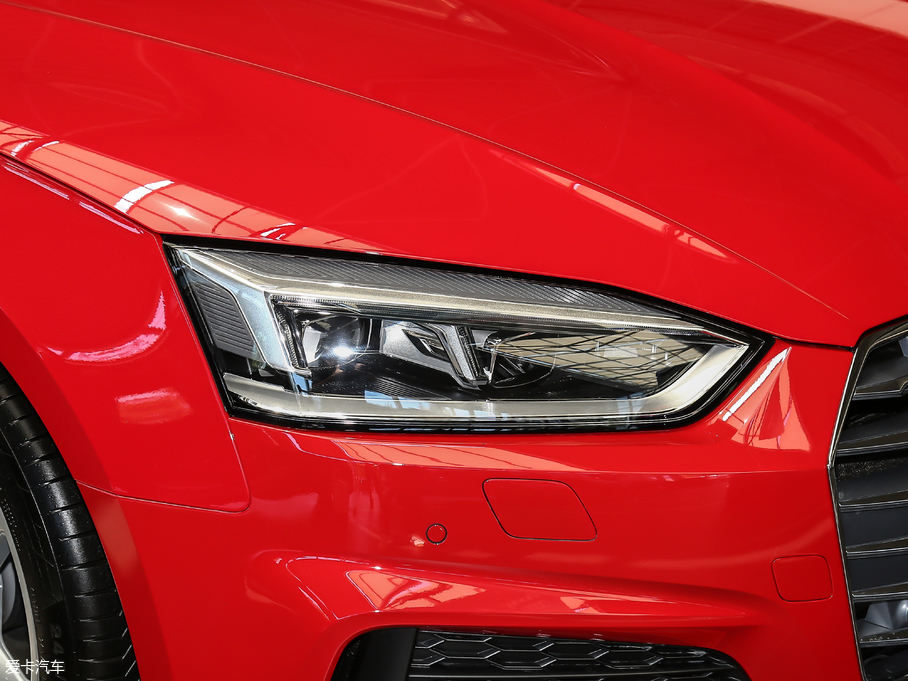 2017WA5 Sportback 45 TFSI r