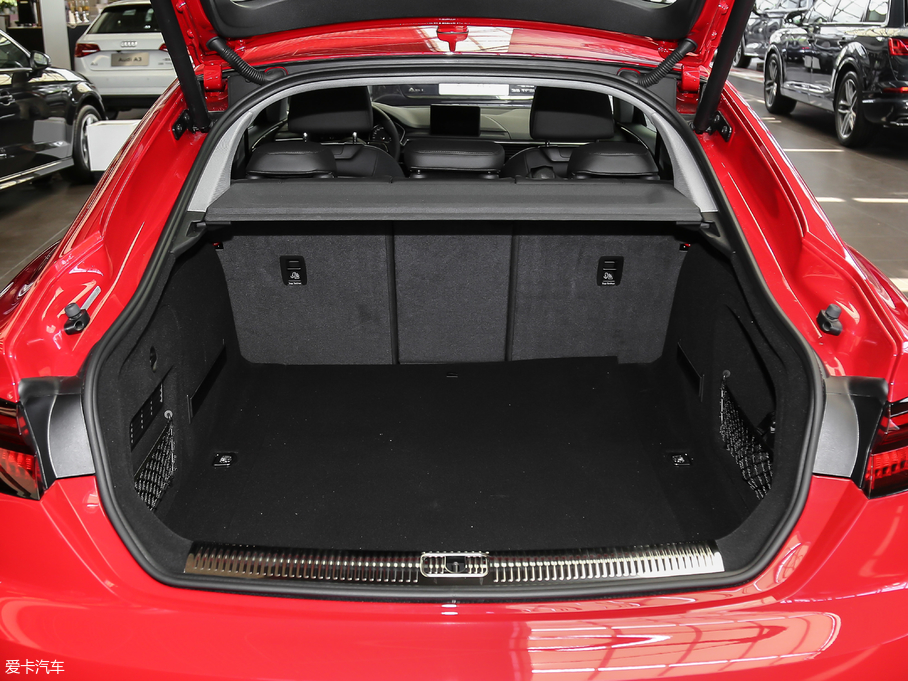 2017WA5 Sportback 45 TFSI r