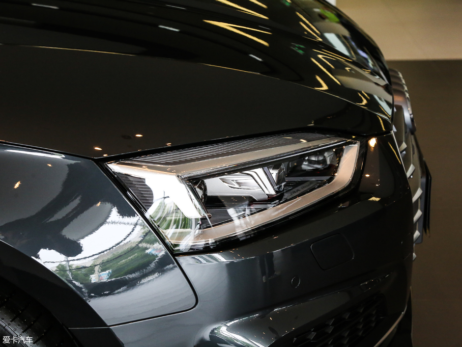 2017WA5 Sportback 45 TFSI quattro \