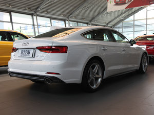 2017Sportback 40 TFSI r(sh) w^