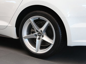 2017Sportback 40 TFSI r ݆Ȧ