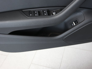 2017Sportback 40 TFSI r ǰTg