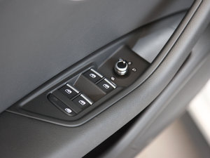 2017Sportback 40 TFSI r {܇ƅ^	