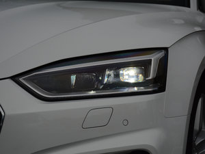 2017Sportback 45 TFSI quattro \ ^