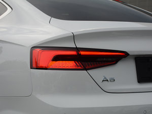 2017Sportback 45 TFSI quattro \ ^