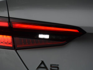 2017Sportback 45 TFSI quattro \ ^