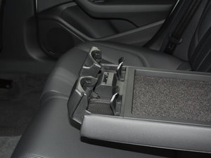 2017Sportback 45 TFSI quattro \ g