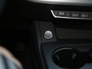 2017Sportback 45 TFSI quattro \ g