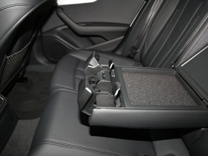 2017Sportback 45 TFSI quattro \ g