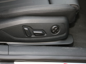 2017Sportback 45 TFSI quattro \(yn)(dng) g