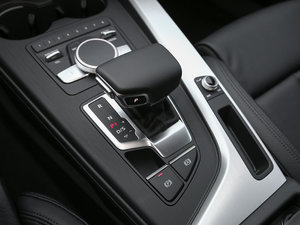 2017Sportback 45 TFSI quattro \(yn)(dng) QU