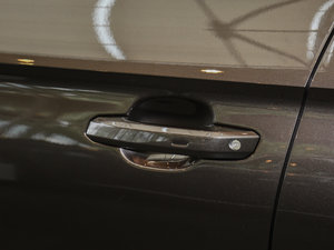 2017Sportback 40 TFSI r {T