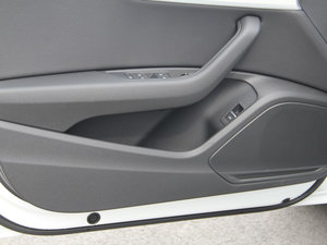 2017Sportback 45 TFSI r(sh) g