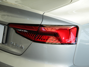 2017Sportback 45 TFSI \(yn)(dng) (x)(ji)^