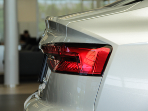 2017Sportback 45 TFSI \(yn)(dng) (x)(ji)^