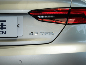 2017Sportback 45 TFSI \(yn)(dng) (x)(ji)^