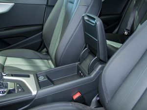 2017Sportback 45 TFSI \(yn)(dng) g