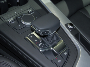 2017Sportback 45 TFSI \ QU