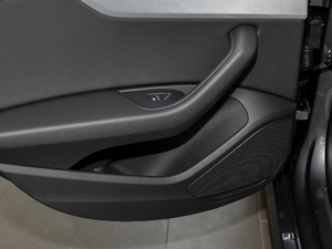 2017Sportback 40 TFSI r(sh) g