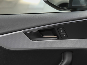 2017Sportback 40 TFSI r(sh) g