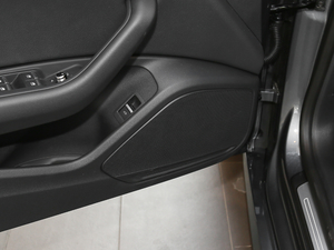 2017Sportback 40 TFSI r(sh) g