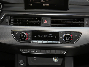 2017Sportback 40 TFSI r(sh) {(dio){(dio)(ji)