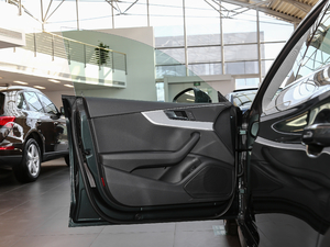 2017Sportback 45 TFSI r {λ܇T