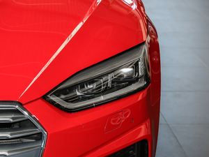 2017款Sportback 45 TFSI 时尚型 大灯