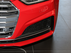 2017款Sportback 45 TFSI 时尚型 前雾灯