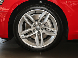 2017款Sportback 45 TFSI 时尚型 轮圈