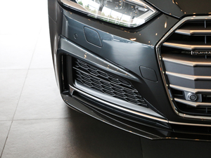 2017Sportback 45 TFSI quattro \ ^