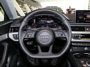 2017款Sportback 45 TFSI quattro 运动型 方向盘
