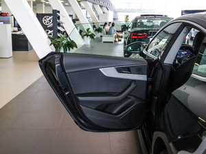 2017Sportback 45 TFSI quattro \(yn)(dng) g