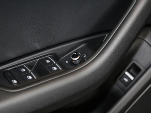 2017Sportback 45 TFSI quattro \(yn)(dng) g