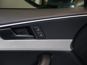 2017Sportback 45 TFSI quattro \(yn)(dng) g