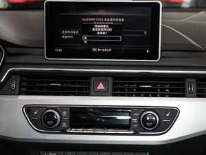 2017Sportback 45 TFSI quattro \ {L