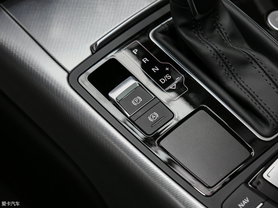 2017?yun)WA6 а quattro