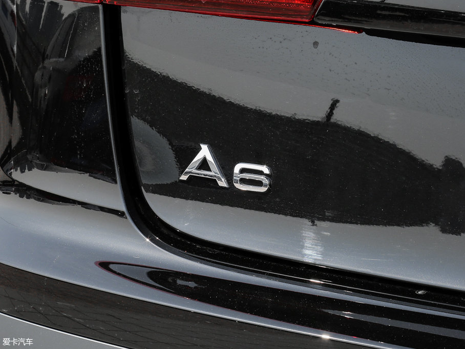 2017?yun)WA6 а quattro