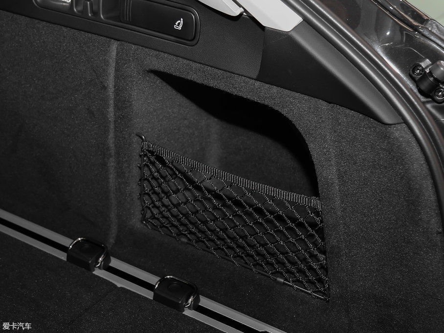 2017?yun)WA6 а quattro