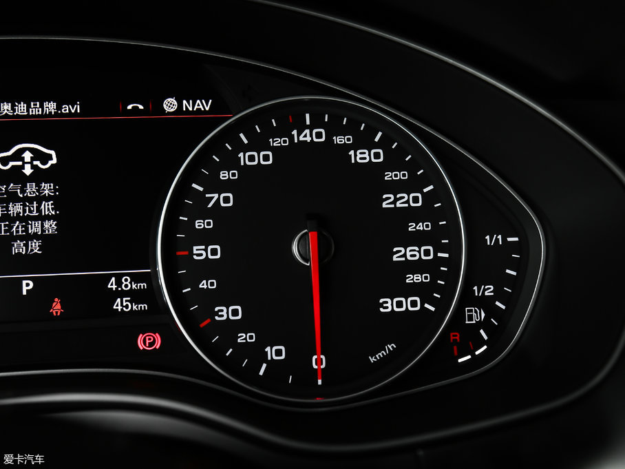 2017?yun)WA6 а quattro