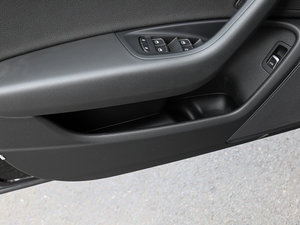 2017quattro ǰT(ch)g