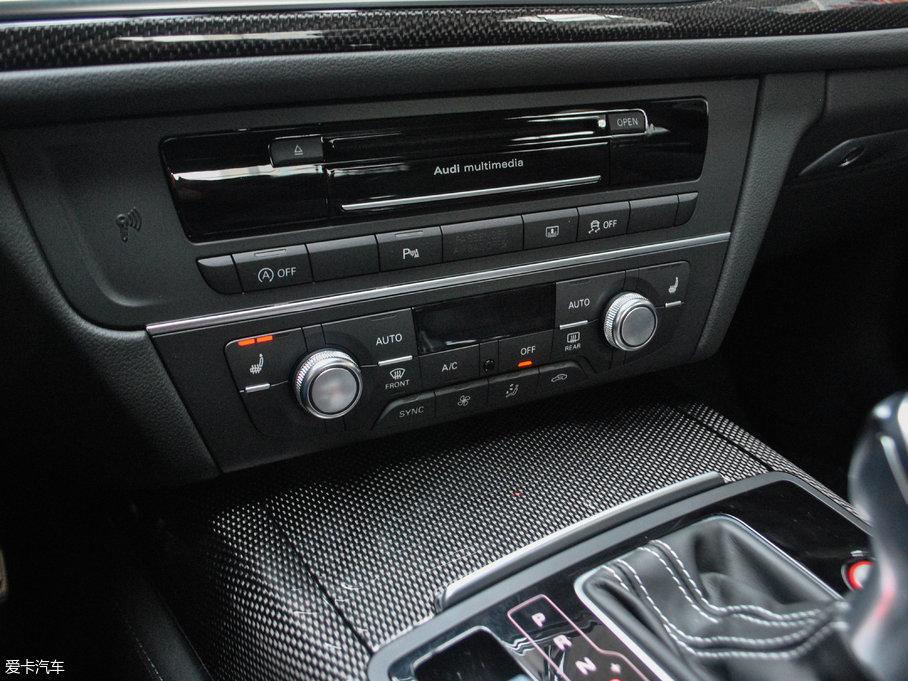 2017?yun)WS6 4.0TFSI