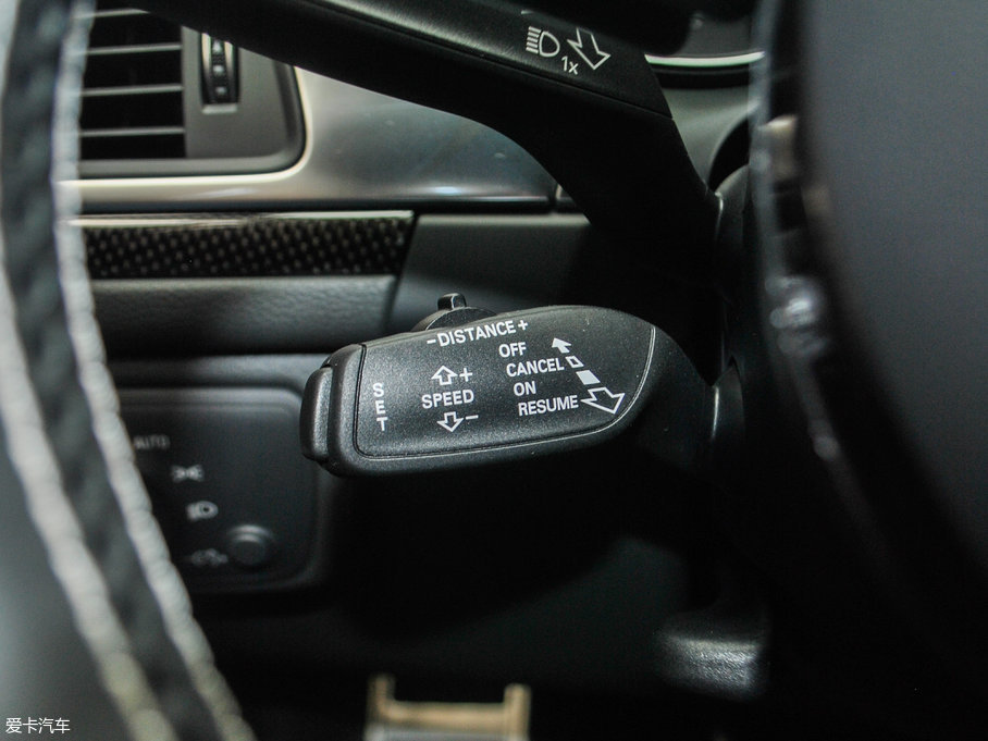 2017?yun)WS6 4.0TFSI