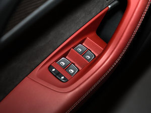 20174.0TFSI {܇ƅ^(q)	