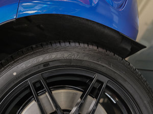 20173.0TFSI quattro ݆̥Ʒ